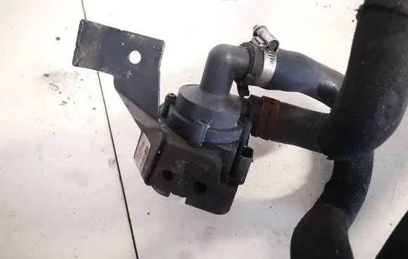 BMW 5 F10 F11 Electric auxiliary coolant/water pump 6411923931303