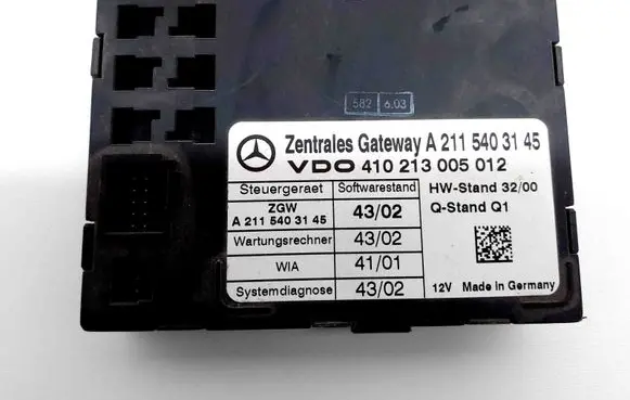 Mercedes-Benz E W211 Gateway control module 410213005012 A2115403145