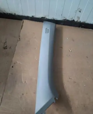 BMW 1 F40 (A) pillar trim 7444550