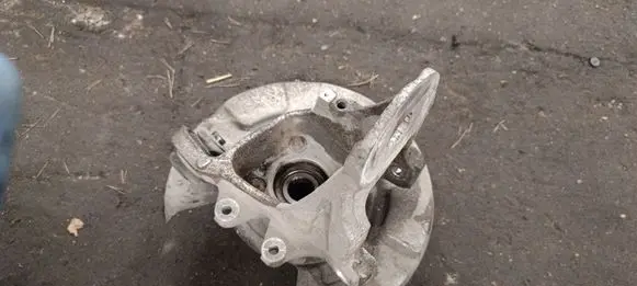 BMW X5 F15 Rear wheel hub spindle/knuckle