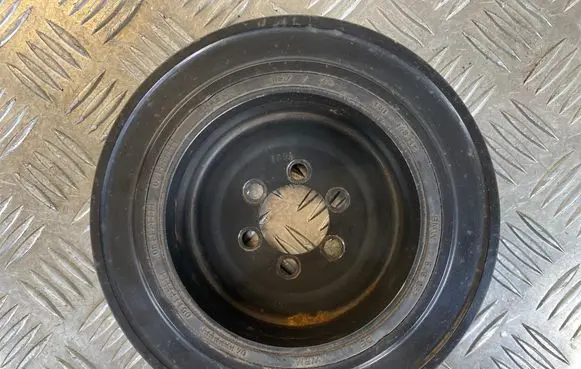 BMW 3 E90 E91 Crankshaft pulley 7546087