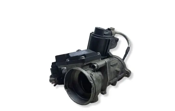 Volkswagen PASSAT B6 EGR valve 03G129637AKASACJA 03G129637A