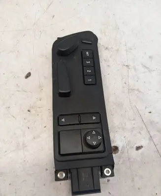Volkswagen Touareg I Seat control switch 7L6959766B 03480750