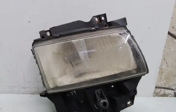 Volkswagen Transporter - Caravelle T4 Headlight/headlamp
