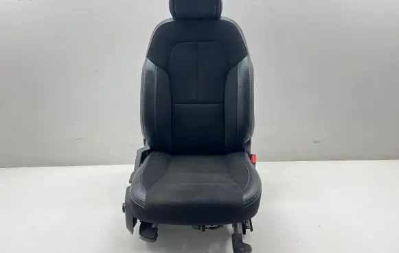 Volvo XC40 Front passenger seat 