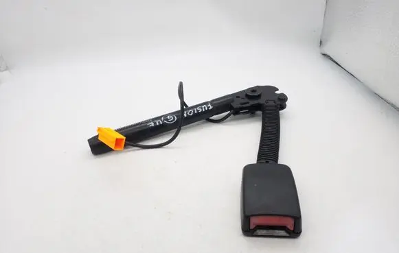 Ford Fusion Front seatbelt buckle 2S6AA61209AC 668800D