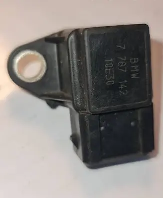 BMW 3 E90 E91 Air pressure sensor 7787142 10E30