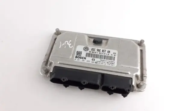 Skoda Roomster (5J) Engine control unit/module 03C906057AN 0261201665