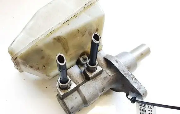 Citroen C4 Grand Picasso Master brake cylinder 9654002180