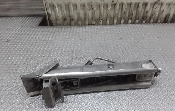 Volkswagen Polo Lift Jack 6Q0011031D