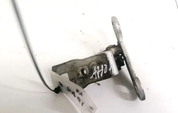 Opel Signum Rear door lower hinge