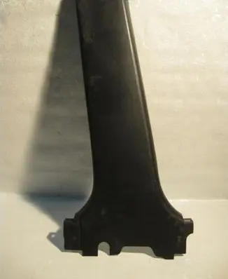 Ford Maverick (B) pillar trim (bottom)