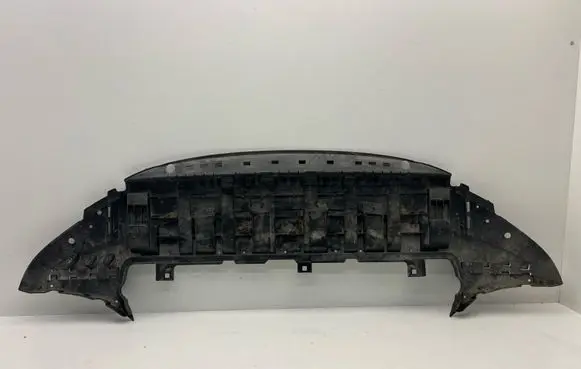 Volvo V90 Cross Country Front bumper skid plate/under tray BP3ED
