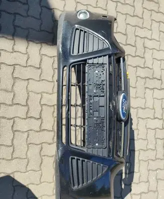 Ford Focus Front bumper BM5117757A