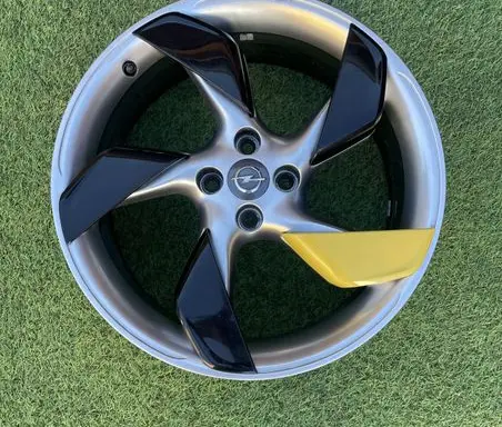 Opel Adam R15 alloy rim 13380525