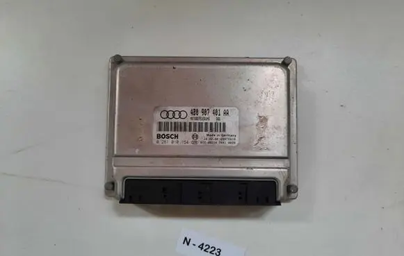 Audi A6 S6 C5 4B Engine control unit/module 4B0907401AA