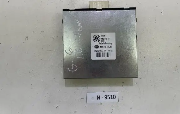 Volkswagen Golf VI Other control units/modules 1K0919041