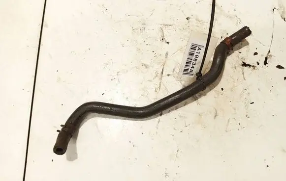 Toyota Avensis T250 Engine coolant pipe/hose