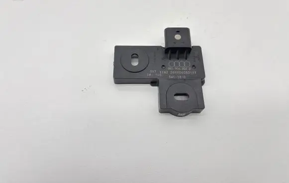 Audi A5 Sensor 8K0906651D