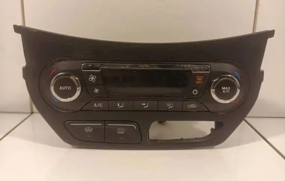 Ford C-MAX II Climate control unit AM5T18C612BM 0259A WK2A96009