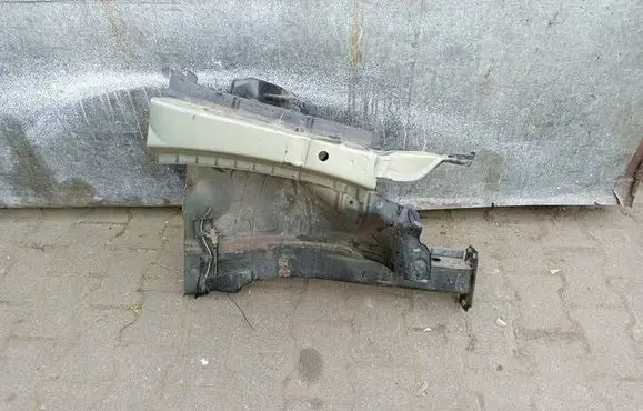 Front quarter panel