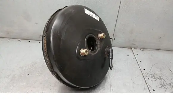 Audi A4 S4 B5 8D Brake booster 8D0612105F
