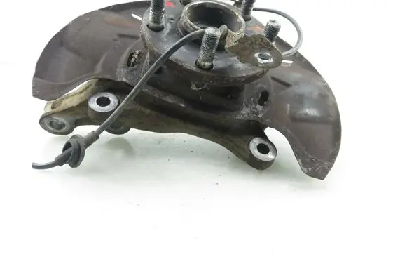 Subaru Legacy Front wheel hub spindle knuckle 
