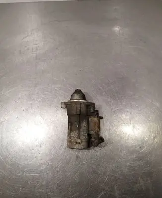 Hyundai i30 Starter motor 361002A500 4280006760
