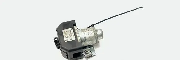 Volkswagen Phaeton Battery relay fuse 