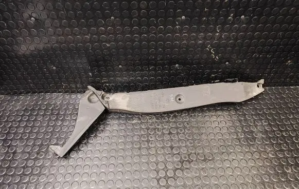 Audi A8 S8 D4 4H Fender foam support/seal 4H0821112B
