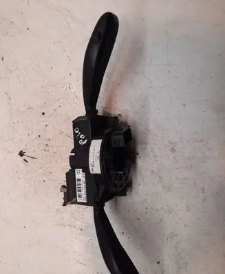 Volkswagen Polo Wiper turn signal indicator stalk/switch 6Q0953503AD 0724231 203257ATW