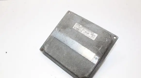 Ford Fiesta Engine control unit/module 6S6112A650FD S120977315D