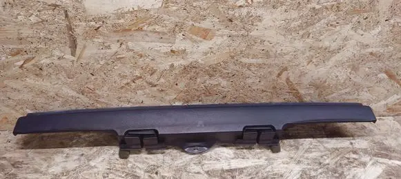 Lexus SC 430 Seat belt trim 7188124010