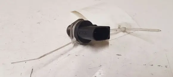 Fuel pressure sensor