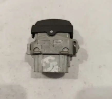 Renault Laguna II ESP (stability program) switch 28082