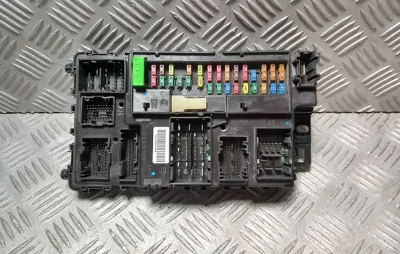 Ford Fusion II Power management control unit DG9T15604DK A2C7337821000 27946