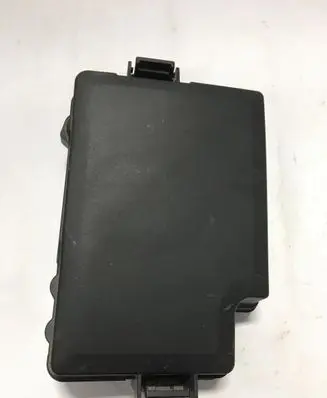 Hyundai Ioniq Fuse box cover 