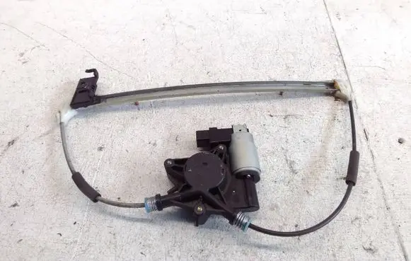Mazda 6 Rear door window regulator with motor GJ6A5858X CM011050