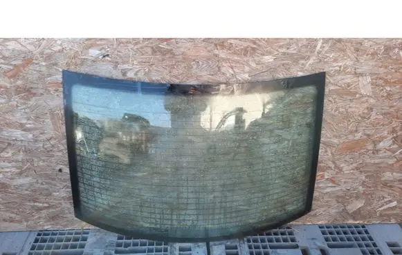 Volkswagen PASSAT B5 Front vent window/glass (coupe) 43R-00048