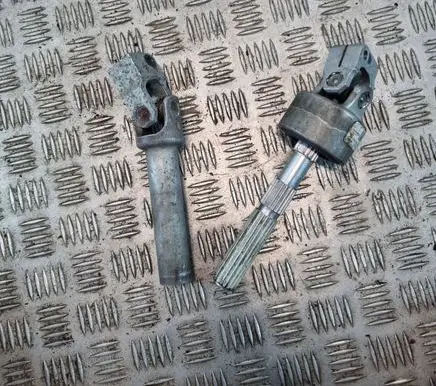 BMW 5 E60 E61 Steering column universal joint 231957
