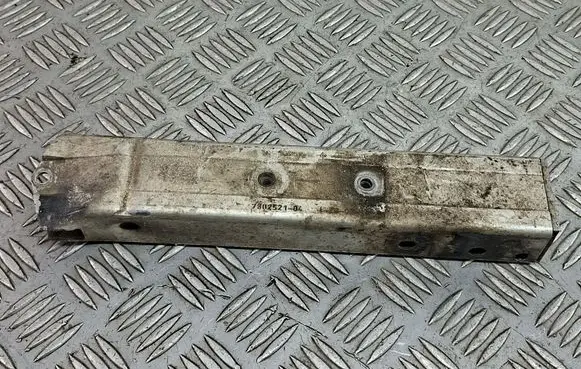 BMW X2 F39 Front bumper shock/impact absorber 7302521