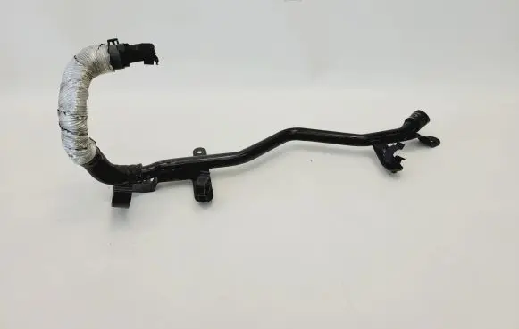 Volkswagen Phaeton Engine coolant pipe/hose 3D0121065EM