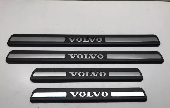 Volvo S80 sill trim set (inner) 8659960 8659961