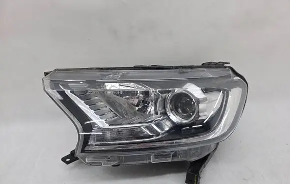 Ford Ranger Headlight/headlamp 13W02930A SP13W02930A