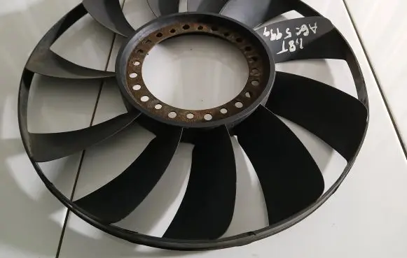 Audi A6 S6 C5 4B Fan impeller 058121301B