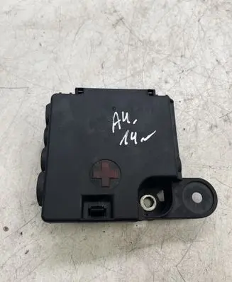 Audi A4 S4 B8 8K Fuse module K98K051B