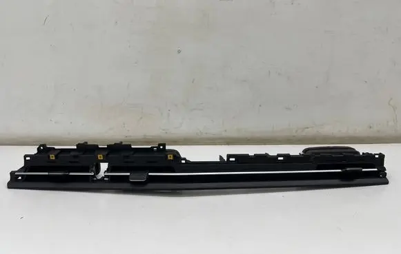 KIA EV6 Dash center air vent grill 97401CV900
