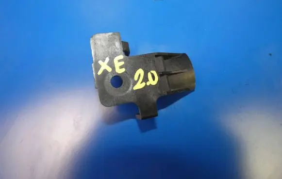 Jaguar XE Radiator mount bracket GX73-601C38-BC PA6630GF