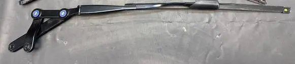 Mercedes-Benz C W206 Windshield/front glass wiper blade A2068202401 A2068202201 A2068202001