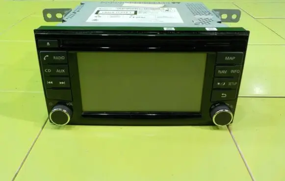 Nissan Note (E12) Radio/CD/DVD/GPS head unit 7513750206